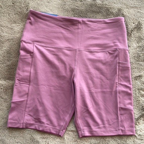 Tuff Veda - Women’s Short - Picture 2 of 4